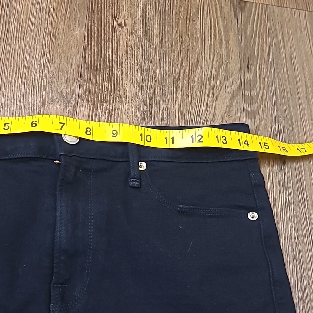 Good American Black Denim‎ Mini Skirt with Grommet Trim - Picture 4 of 14